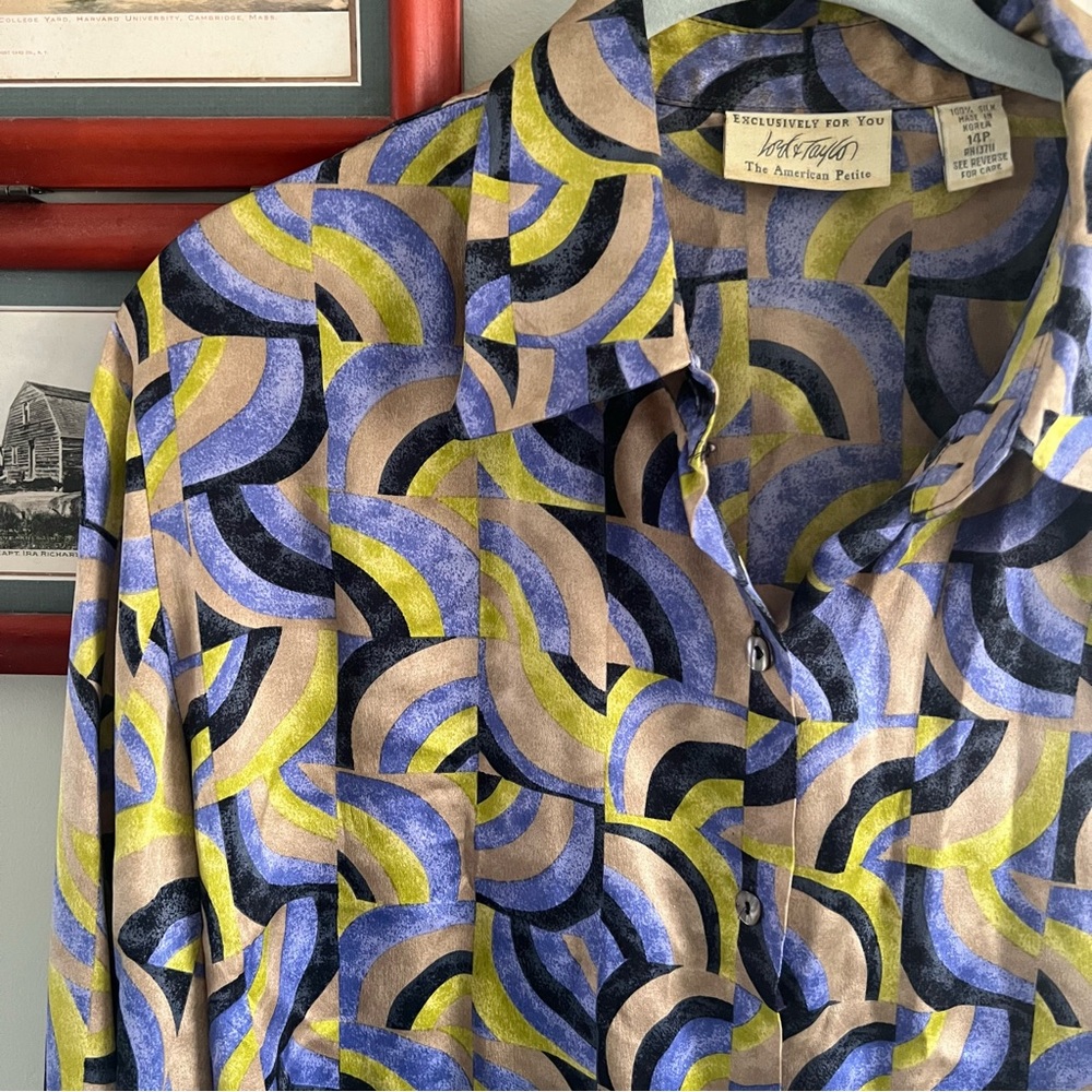 Vintage 100% Silk Lord 7 Taylor Button Down Geometric Blouse